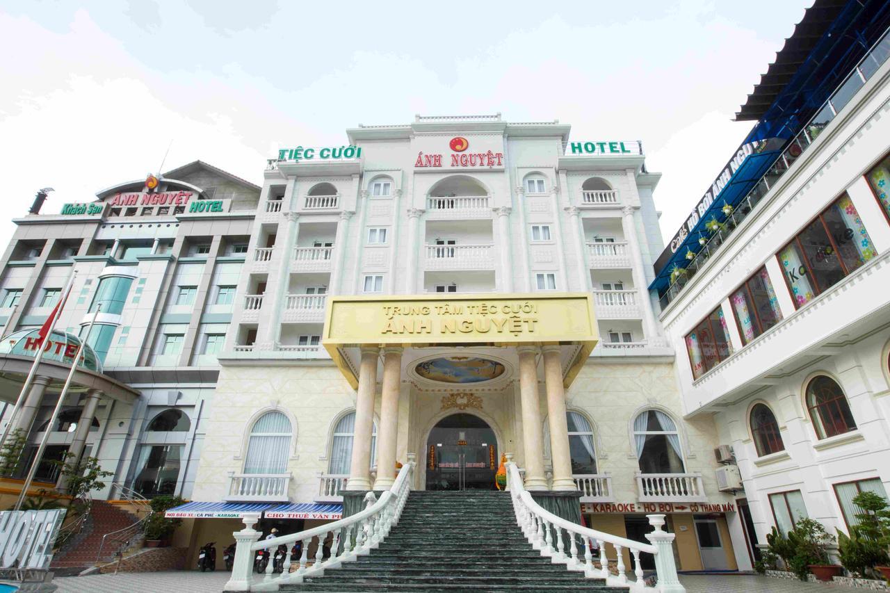 Anh Nguyet Hotel Cà Mau Exteriör bild
